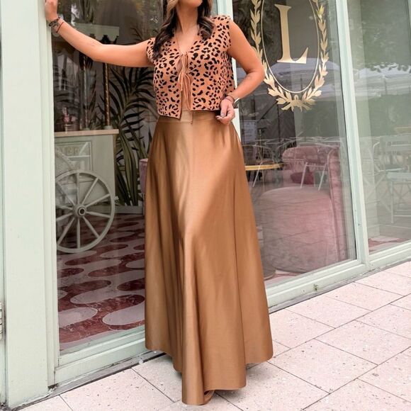 Sleek Maxi Skirt - Picture 2 of 5